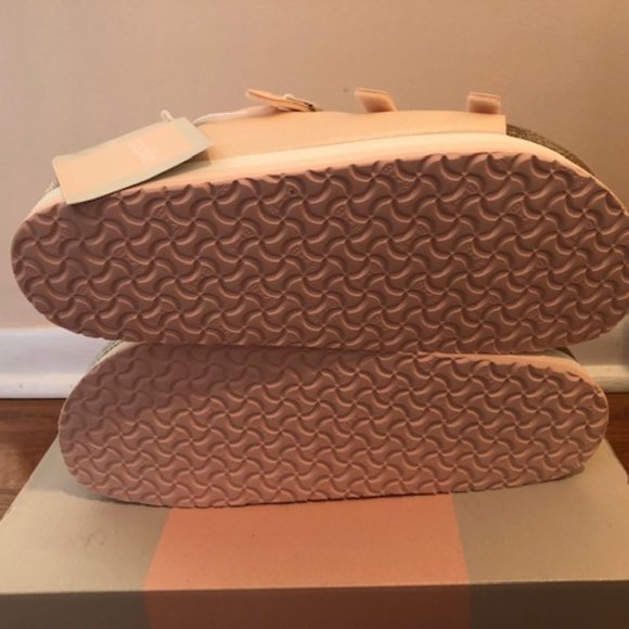 Birkenstock Florida Platform sandal. Size: 7, 8 - Picture 8 of 10